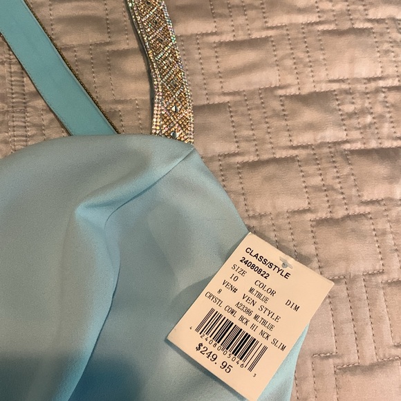 David’s Bridal NWT  formal dress - Picture 2 of 6